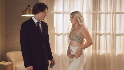 New, not naive's Cam show and profile